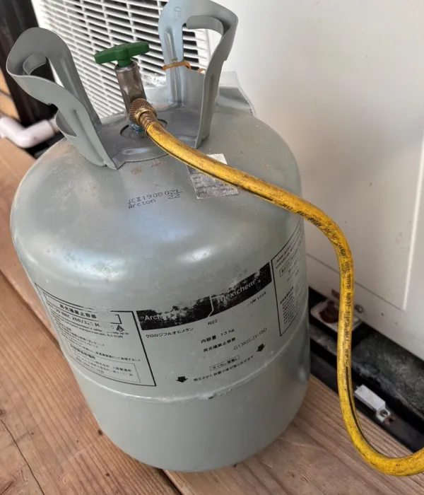 豊中市 三洋電機R22エアコン ガス補充